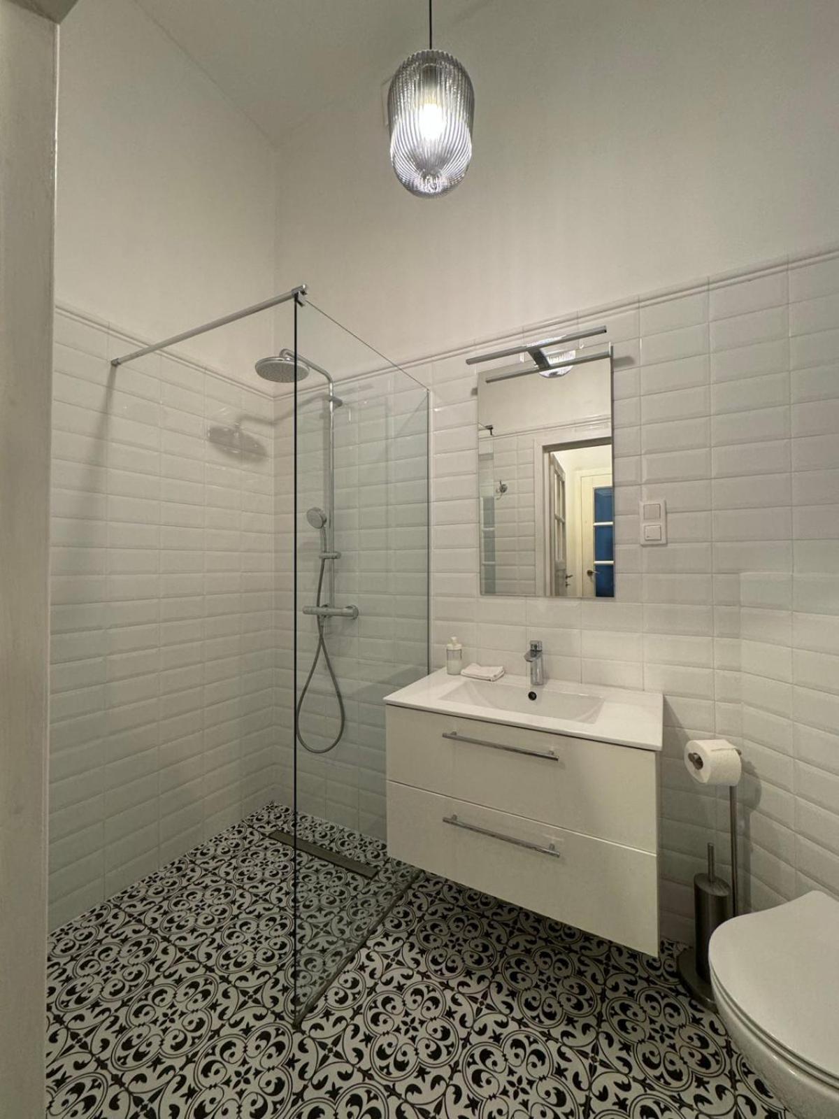 Nowogrodzka 6A 17 Apartamento Varsóvia Exterior foto