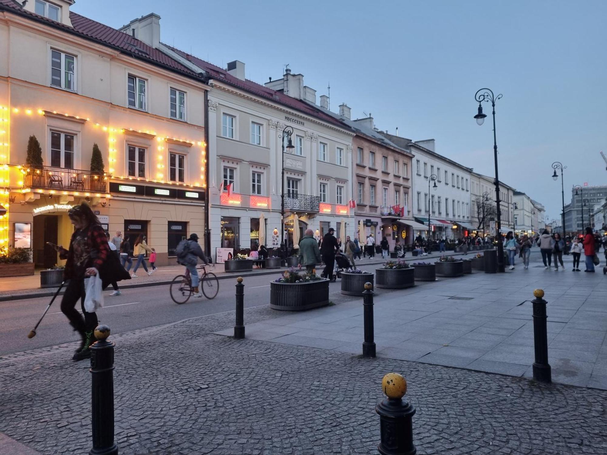 Nowogrodzka 6A 17 Apartamento Varsóvia Exterior foto